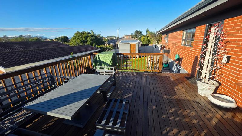 3 Bedroom Property for Sale in Reebok Western Cape